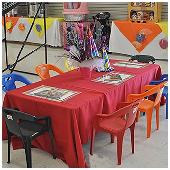 6'x30" Kids Table with 8 Chairs